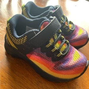 Merrell size 5.5 toddler shoes